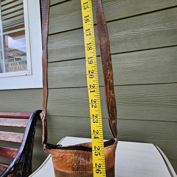 Vintage Peruvian Small Leather Llama Alpaca Brown Crossbody Bag Purse Pouch Peru - Picture 10 of 12